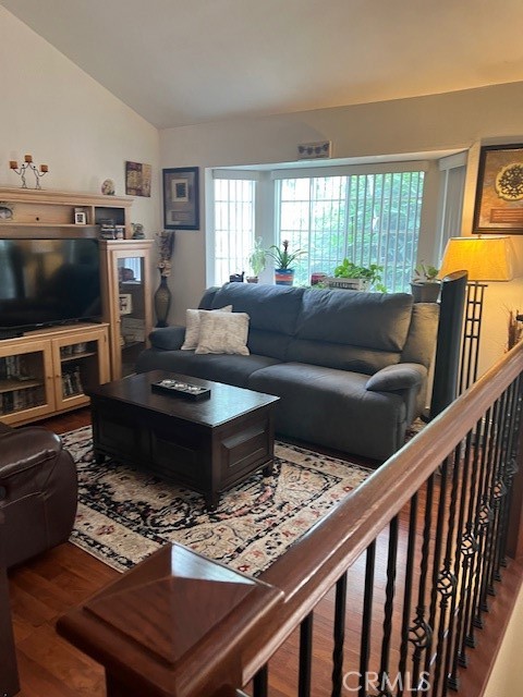 Detail Gallery Image 8 of 57 For 812 Inglewood, Inglewood,  CA 90302 - 2 Beds | 2/1 Baths