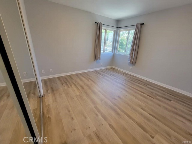 Detail Gallery Image 8 of 10 For 14701 Dickens St #8,  Sherman Oaks,  CA 91403 - 2 Beds | 1 Baths