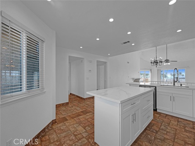 Detail Gallery Image 13 of 29 For 630 Island View Cir, Port Hueneme,  CA 93041 - 2 Beds | 2 Baths