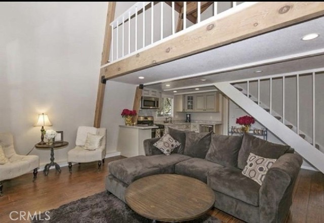 565 Rose Lane, Twin Peaks CA: https://media.crmls.org/medias/edb7059e-34c0-435f-bfe9-a8553c19aa3b.jpg