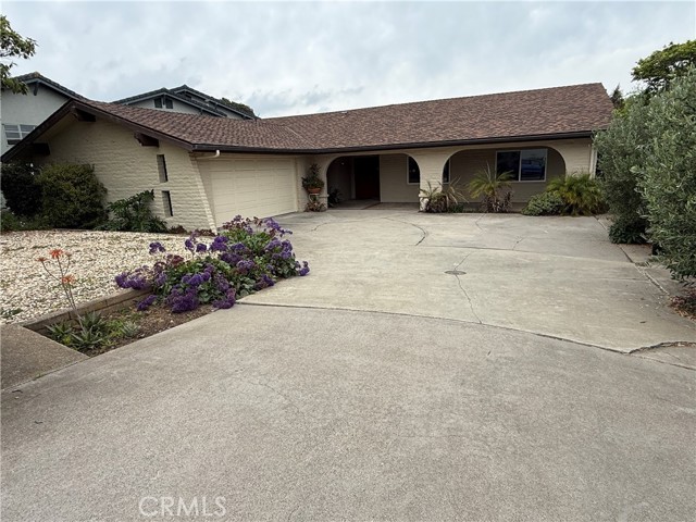 Detail Gallery Image 2 of 6 For 2565 Bay Vista Ln, Los Osos,  CA 93402 - 3 Beds | 2 Baths