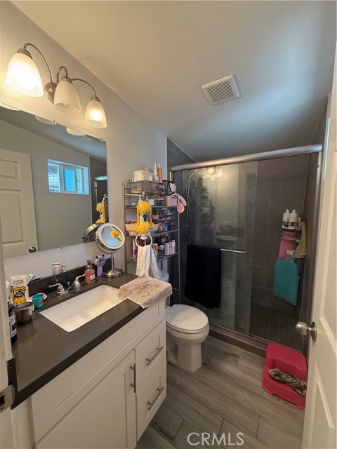 2106 W 11th Street, Santa Ana CA: https://media.crmls.org/medias/edb79c0c-6c57-469f-835c-c503afadddc6.jpg