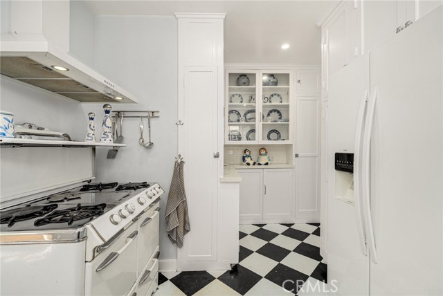 Detail Gallery Image 17 of 38 For 1433 Del Monte Dr, Glendale,  CA 91207 - 2 Beds | 1/1 Baths