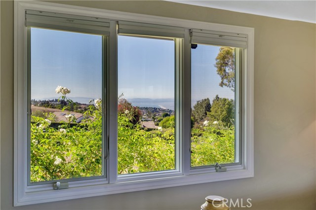 13 Buggy Whip Drive, Rolling Hills CA: https://media.crmls.org/medias/edb80377-c186-40d3-851d-f815f3d8dcc3.jpg