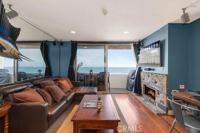 615 Esplanade, Redondo Beach, California 90277, 1 Bedroom Bedrooms, ,1 BathroomBathrooms,Residential,Sold,Esplanade,PV16060634