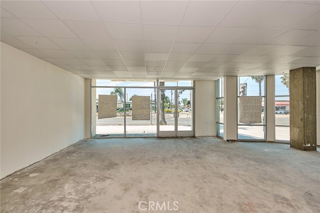 1598 Long Beach Boulevard, Long Beach, California 90813, ,Commercial Lease,For Rent,1598 Long Beach Boulevard,CRPW24164916