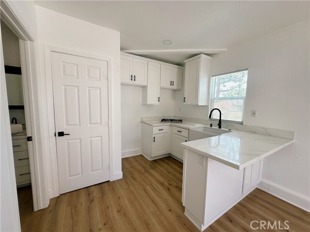 2026 Newton Drive, Corona CA: https://media.crmls.org/medias/edb9d321-c2ac-4433-bdcb-6aab3d2b56f3.jpg