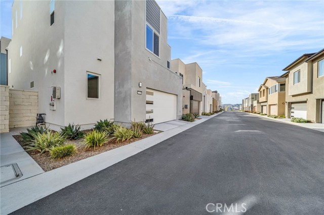 Detail Gallery Image 4 of 46 For 27216 Coyote Bush Ct, Valencia,  CA 91381 - 4 Beds | 5 Baths