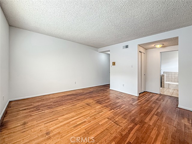 Detail Gallery Image 46 of 55 For 15550 Otsego St, Encino,  CA 91436 - 3 Beds | 2 Baths