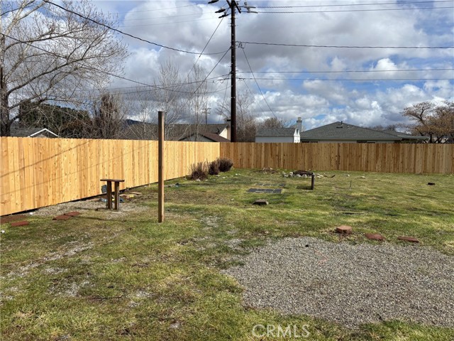 Detail Gallery Image 15 of 15 For 21320 Santa Barbara Dr, Tehachapi,  CA 93561 - 3 Beds | 2 Baths