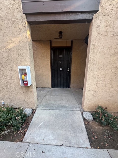 1550 Ashlan, Fresno CA: https://media.crmls.org/medias/edbd1e05-3c82-4a04-a5d9-6b222003191c.jpg