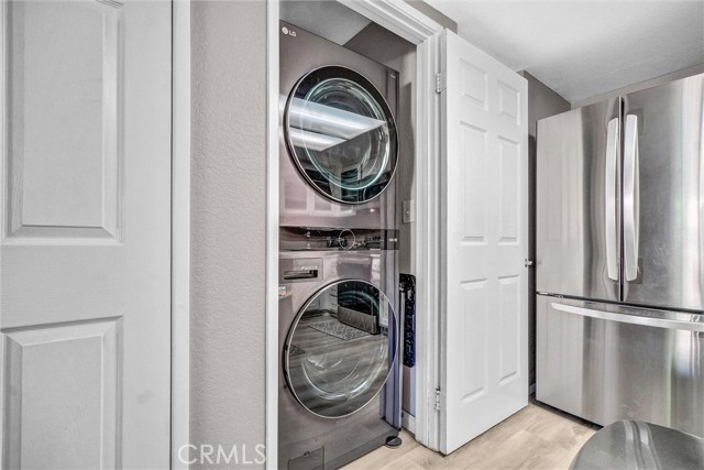 192 S Cross Creek Road, Orange CA: https://media.crmls.org/medias/edbdbdff-17ef-44a2-92bc-e5a23e27c54f.jpg