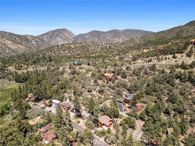 Image 4 of 50 For 1832 Matterhorn Drive