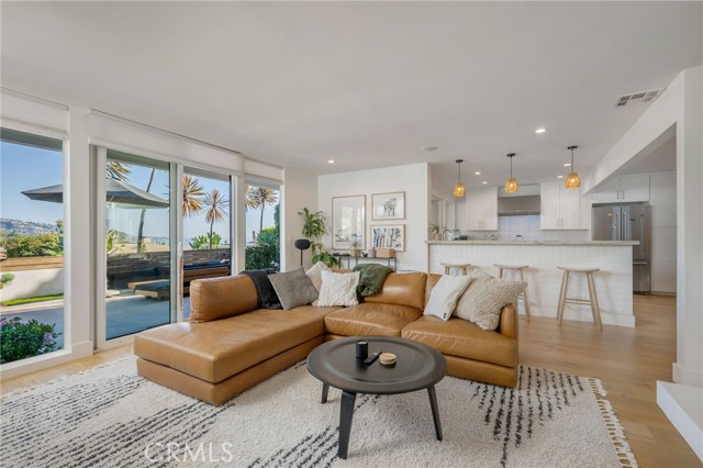 Detail Gallery Image 24 of 53 For 274 Grandview, Laguna Beach,  CA 92651 - 7 Beds | 7 Baths