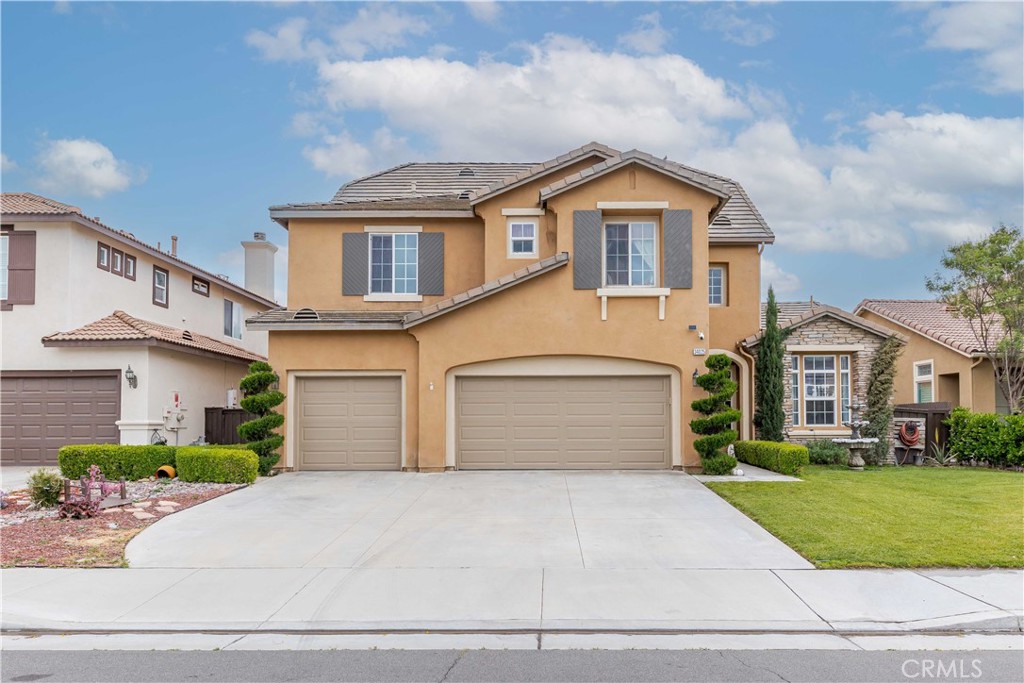 34025 Summit View Place
