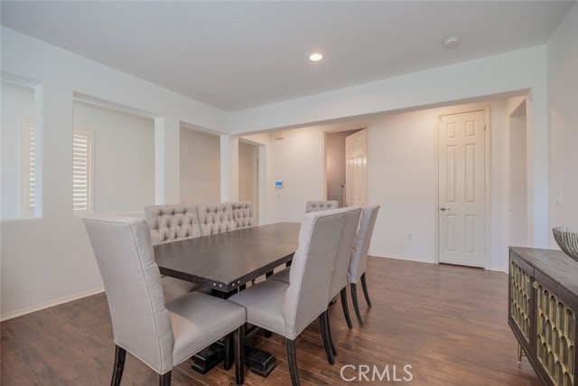 Detail Gallery Image 31 of 37 For 16638 Nicklaus Dr #96,  Sylmar,  CA 91342 - 3 Beds | 2/1 Baths