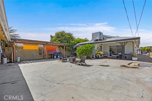 Detail Gallery Image 31 of 40 For 6800 Berry Ave, Buena Park,  CA 90620 - 2 Beds | 2 Baths