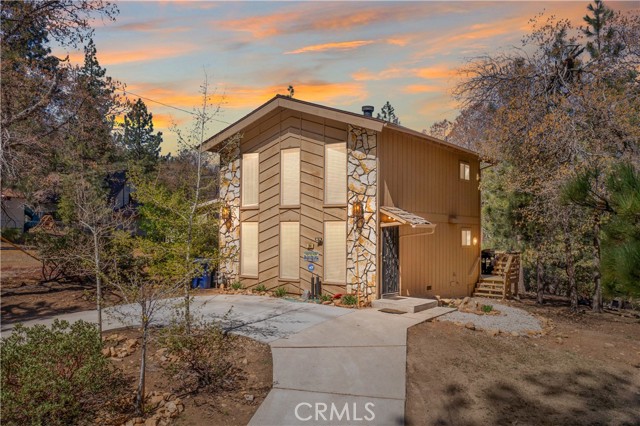 Detail Gallery Image 1 of 29 For 764 St Moritz Dr, Big Bear Lake,  CA 92315 - 2 Beds | 1/1 Baths