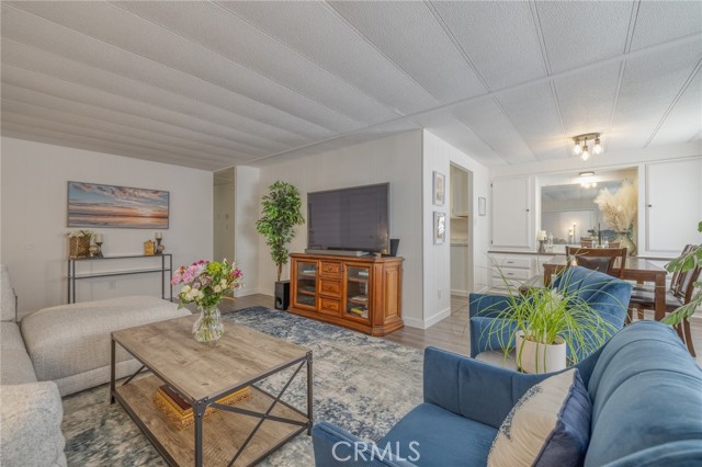 Detail Gallery Image 8 of 28 For 370 E Lassen Ave #27,  Chico,  CA 95973 - 2 Beds | 2 Baths