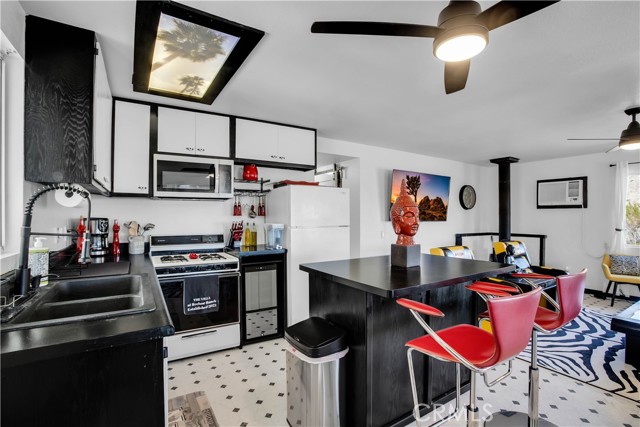 Detail Gallery Image 19 of 75 For 49490 Big Morongo Canyon Rd, Morongo Valley,  CA 92256 - 1 Beds | 1 Baths