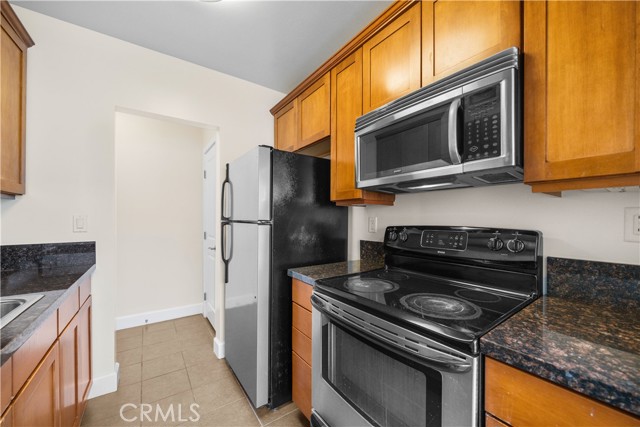Detail Gallery Image 17 of 32 For 10982 Roebling Avenue #524,  Los Angeles,  CA 90024 - 2 Beds | 1 Baths