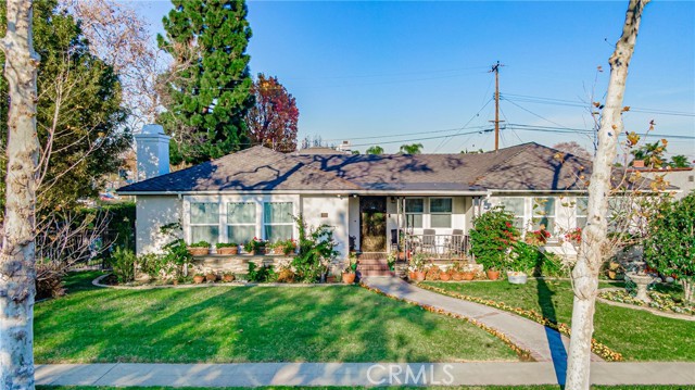 7803 8th Street, Downey, California 90241, 4 Bedrooms Bedrooms, ,3 BathroomsBathrooms,Residential,For Sale,8th,SB23009155