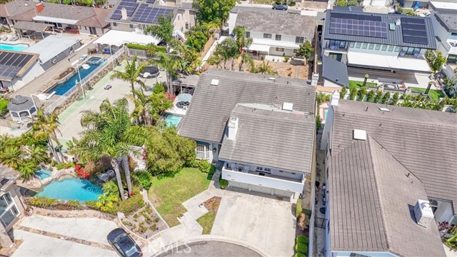 Detail Gallery Image 36 of 42 For 17182 Hillside Cir, Huntington Beach,  CA 92649 - 5 Beds | 4/1 Baths