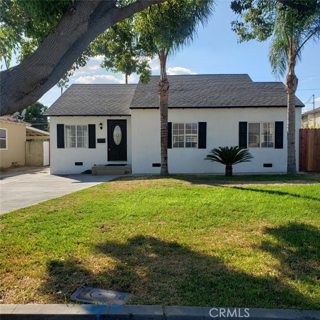 8828 Emerald Ave, Fontana, CA 92335