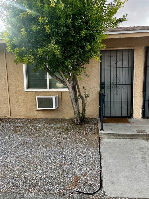 Listing Details for 1955 Devonshire Avenue 2, Hemet, CA 92544