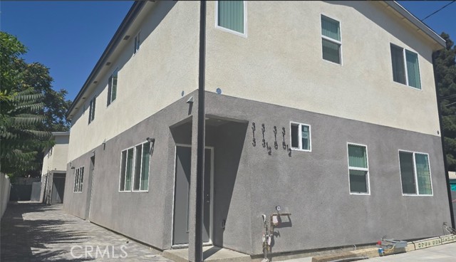 Detail Gallery Image 1 of 6 For 315 W 56th St, Los Angeles,  CA 90037 - 3 Beds | 3 Baths