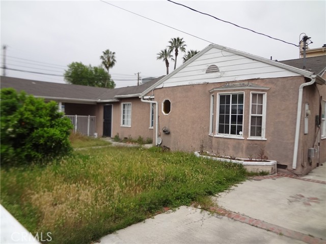 Detail Gallery Image 9 of 13 For 6016 Bellaire Ave, North Hollywood,  CA 91606 - 3 Beds | 3 Baths