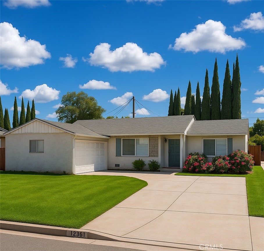 MLS #OC25176543 img 1