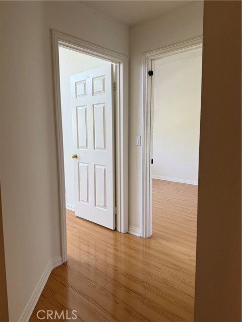 1131 Campbell Street, Glendale CA: https://media.crmls.org/medias/edc6e847-5db0-4a24-a491-d7796d59cc55.jpg