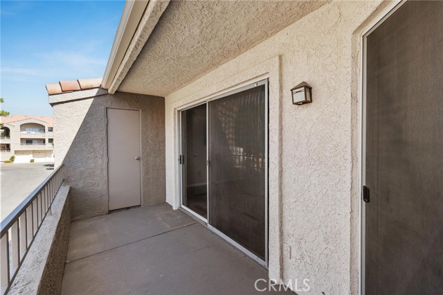 Detail Gallery Image 14 of 38 For 1027 Vista Del Cerro Unit 201, Corona,  CA 92879 - 2 Beds | 2 Baths