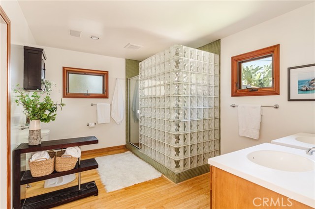 3735 Edenhurst Avenue, Los Angeles CA: https://media.crmls.org/medias/edc7a122-bbed-494b-a225-9c11f530f618.jpg