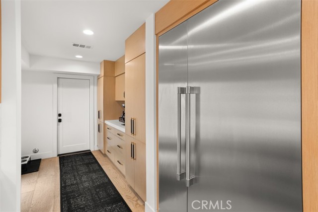 Detail Gallery Image 16 of 64 For 307 18th St, Huntington Beach,  CA 92648 - 3 Beds | 3/1 Baths