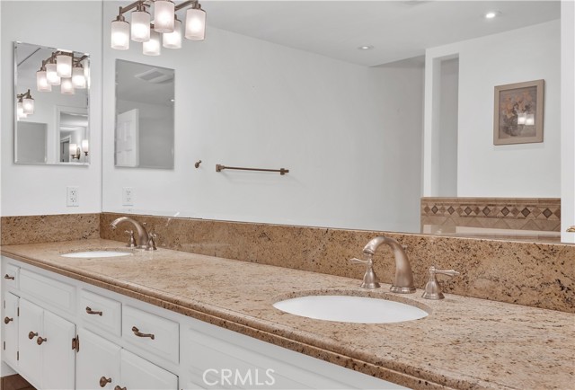 Detail Gallery Image 15 of 30 For 92 Cottonwood, Rolling Hills Estates,  CA 90274 - 3 Beds | 3 Baths