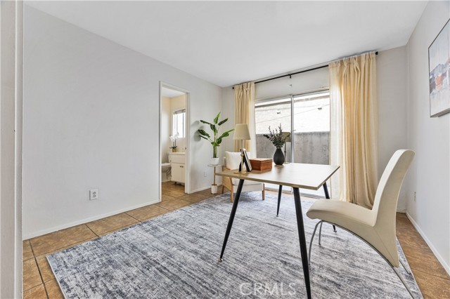 Detail Gallery Image 12 of 34 For 7315 Exeter St #12,  Paramount,  CA 90723 - 2 Beds | 2 Baths