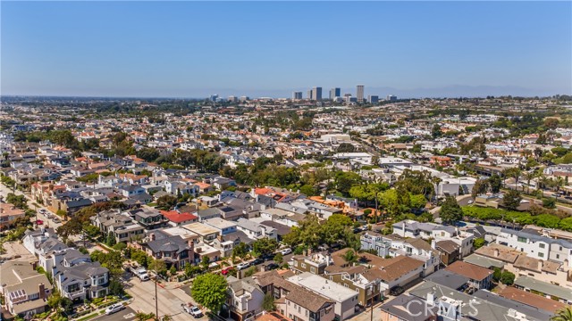 Detail Gallery Image 32 of 33 For 304 Larkspur Ave, Corona Del Mar,  CA 92625 - 3 Beds | 2/1 Baths