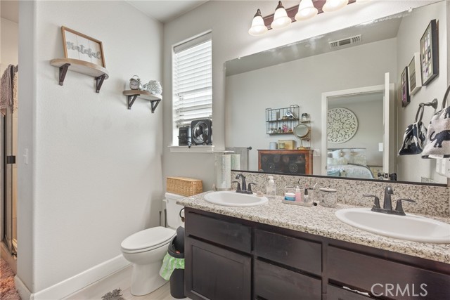 Detail Gallery Image 12 of 36 For 3463 E Eaton Rd, Chico,  CA 95973 - 4 Beds | 3/1 Baths