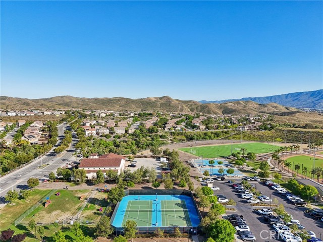 Detail Gallery Image 32 of 45 For 53196 Iceberg St, Lake Elsinore,  CA 92532 - 5 Beds | 2/1 Baths