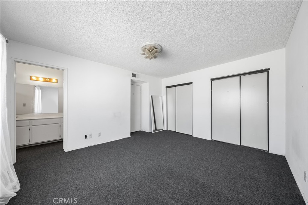 MLS #WS25239022 image #15