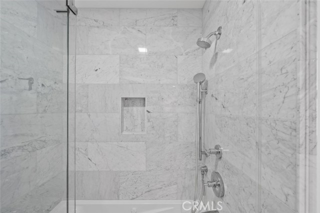 Detail Gallery Image 31 of 34 For 1134 Graynold Ave, Glendale,  CA 91202 - 3 Beds | 2 Baths