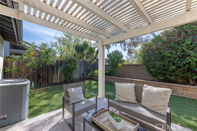 Detail Gallery Image 33 of 48 For 21182 via Este, Yorba Linda,  CA 92887 - 2 Beds | 2 Baths