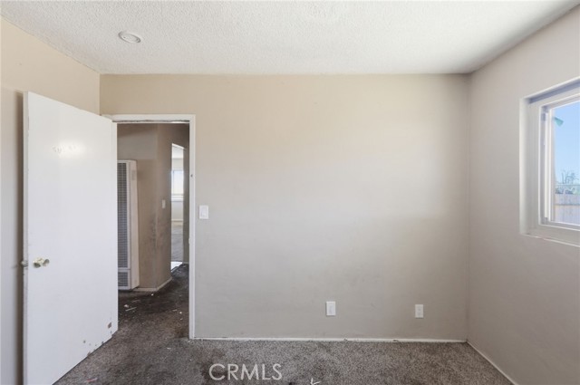 Detail Gallery Image 17 of 31 For 913 Goldenrod, Escondido,  CA 92027 - 3 Beds | 1 Baths