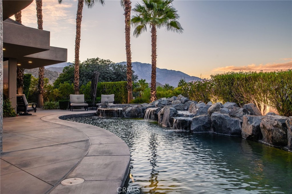 MLS #OC25241516 image #16