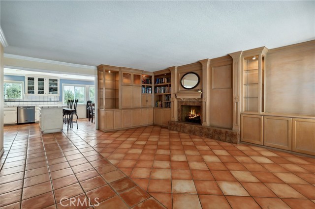 Detail Gallery Image 7 of 34 For 15504 Williams St #S,  Tustin,  CA 92780 - 3 Beds | 2 Baths