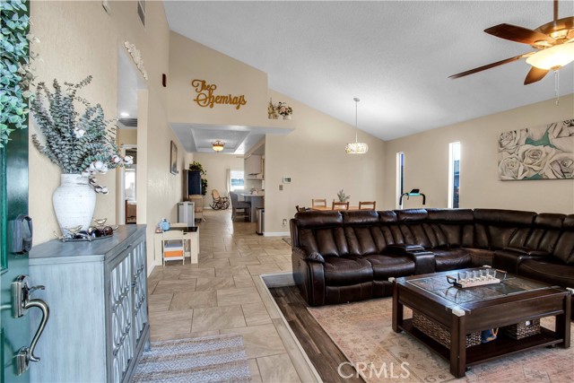 Detail Gallery Image 2 of 41 For 7002 Star Dune Ave, Twentynine Palms,  CA 92277 - 3 Beds | 2 Baths