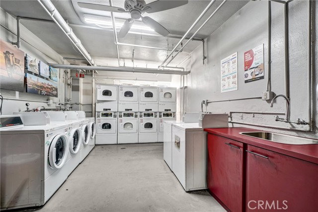 Detail Gallery Image 38 of 39 For 800 E Ocean Bld #902,  Long Beach,  CA 90802 - 1 Beds | 1 Baths