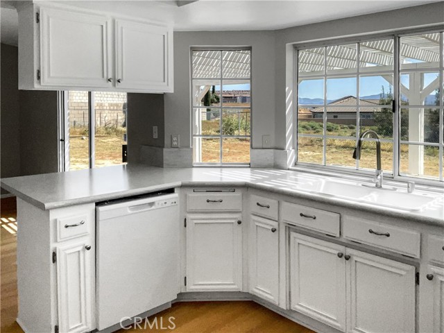 Detail Gallery Image 8 of 21 For 7601 Arcadia Ave, Hesperia,  CA 92345 - 3 Beds | 2 Baths